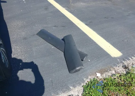 2023 Toyota Corolla Cross Xle из США, поврежденный, VIN 7MUDAAAG4PV047335